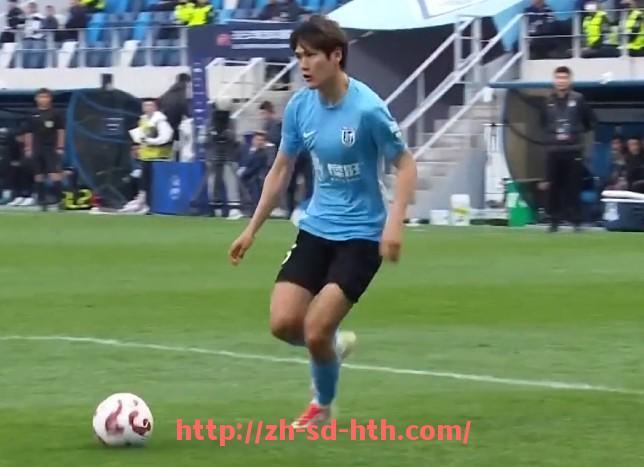 华体会hth登录入口-CBA有没有足球场地：CBA联赛的各大场馆是否设有足球场？